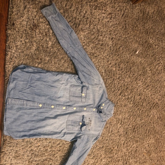 Men’s Button down - Picture 2 of 4